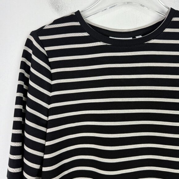 NWT Chico's Zenergy Soft Scuba Stripe Long Sleeve Top Black 0 Size Small NEW - Picture 2 of 10